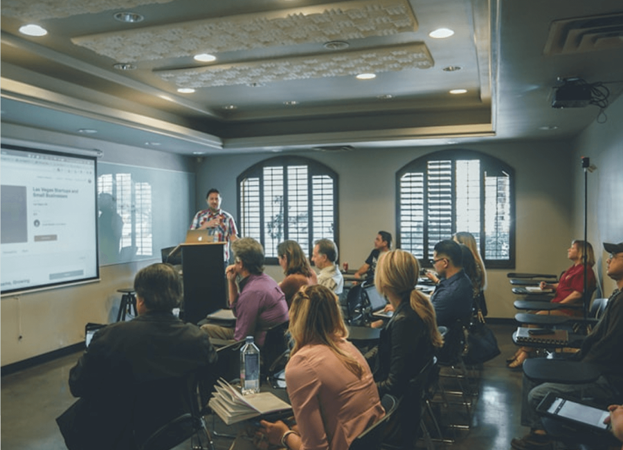 Calle 19 de Marzo No. 254, esquina calle Salomé Ureña