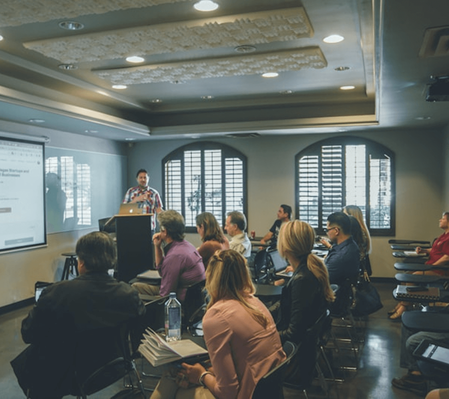 Calle 19 de Marzo No. 254, esquina calle Salomé Ureña